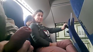 Autobus - 12,676 video - iWank TV