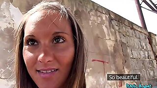 Hot Student Does Something Her Mom Wouldn´t Approve