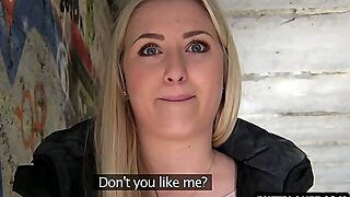 Hot Babe Porn Actress Coition And Money Shot