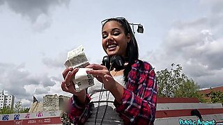 Sex Na Veřejnosti Peníze