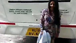 Sexy Pakistani Girl Change Dress On Road