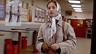 She Spied On Lovers In The Car