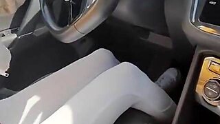 Miiana -Defi Je Baise Avec Le Concessionnaire De Voiture