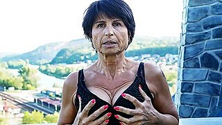 Big-Boobed Brunette Petra T Nicely Plays With Her Shaved Pussy