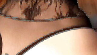 Meisje Kijkt Porno, Mom Duits