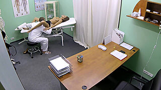 Slim Girl Squirts For The First Time In Her Life