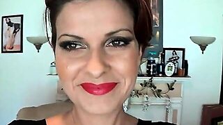 Stripcamfun Mature Amateur Flashing Webcam