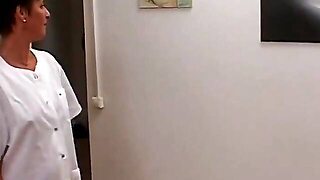 Tragar Mamada, Medicos Y Enfermeras