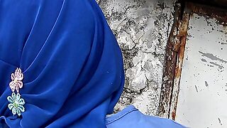 Cheating Egyptian Farmers Wife Lets Neighbor Fuck Her Outside