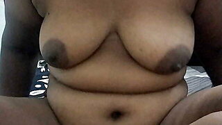 Coimbatore Tamil Aunty Boobs And Pussy Showing