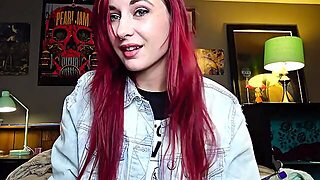 Hot Girlfriend Wants To Share He Fat Cunt With You