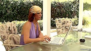 Horny Milf Ride Bbc Until It Cums Inside Brittany.blaze