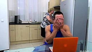 Haline Granny Big Butt