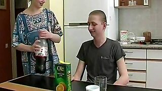 Lustful Mommy, Russian Irene Sinayskaya And Slava