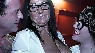 Очках, Жесткие Оргии, В Очках Двойное Проникновение