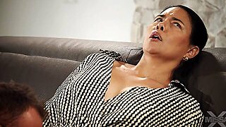 Milf Land - Dana Vespoli