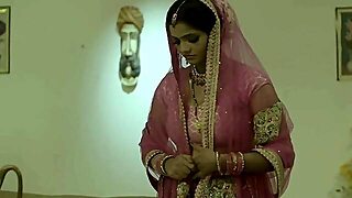Indian Babe Fingering Her Pussy