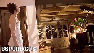 Klassinen, Vuosikerta, Pillua Nuolee, Blondi