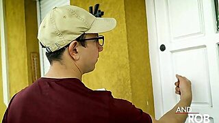 Delivery Man Gets To Plough Redhead Big Beautiful Woman Gilf Marsha