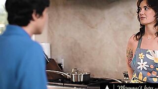 Concupiscent Chap Screws Hard His Hawt Stepmom