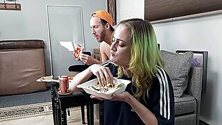 Kaja, Fétis, Anális, Milf