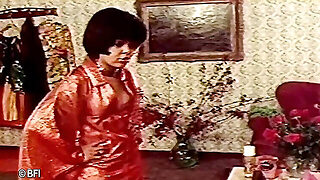 Gold Medal - The Wise Chambermaid