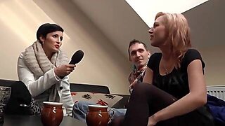 Real Amateur Pair Love To Bang In Front Of Web Camera