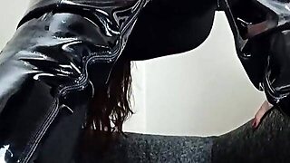 Unshaved Mother Id Like To Fuck In Haunch High Boots And No Pants