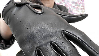 Demonstration Of Short Leather Gloves And Gloves Sniffing Pov, Lady Victoria Valente