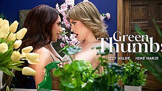 Транс И Девушка, Межрассовое, Зрелые, Маленькие Сиськи