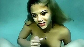 Gorgeous Tart Filthy Underwater Sex Video