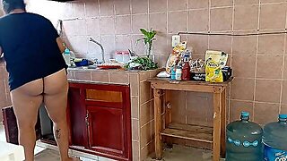 Obese Mama In The Kitchen 1
