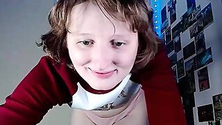 Amateur Webcam Teen Masturbates And Teases