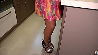 Vestido, Cuernos, Madrastra, Coños Apretados