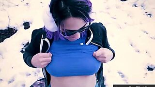 Public Blowjob - Huge Cum Load In The Park