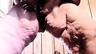 Bailando, Tetas Flacas, Nalgadas, Putas