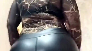 Látex, Asaltacunas, Bbw, Maduras