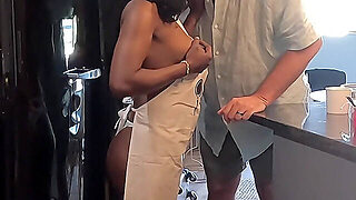 The Apron Affair- Sexy Milf Gets Her Pussy Tasting Like Cheesecake