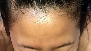 Sexy Indonesian Gets On Her Face