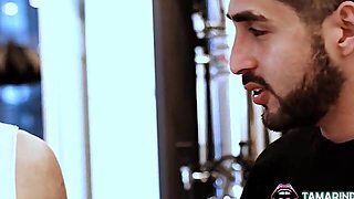 いとこ, 義母, 接吻, ラテン