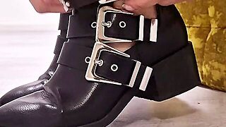 Laarzen, Sokken, Voeten, Donker Gekleurd