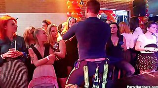 Overraskelse, Fest, Orgie