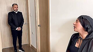 Pregnant Colombian Milf Gets Fucked Dgs By Horny Priest