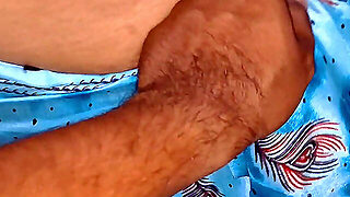 A 4 Patas, Condón, Desi, Madre