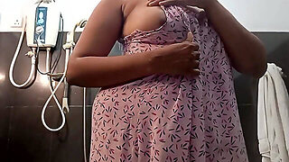 Japán Feleség, Néni, Háziasszony , Desi