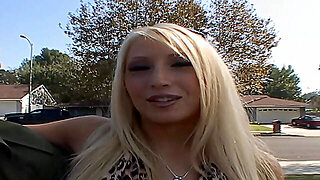 Самоотсасывание, Ретро, Окончание В Рот, Секс Втроем