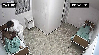 Hanskat, Lääkäri, Suihku, Tatuointi