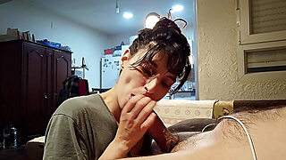 Melk, Spaans, Klaarkomen In Mond, Koppel