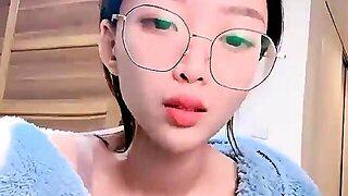 Cute Asian Chubby Teen Wild Dildo Masturbation