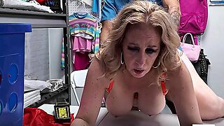 Sexy Moeder, Grote Tieten, Pijpen